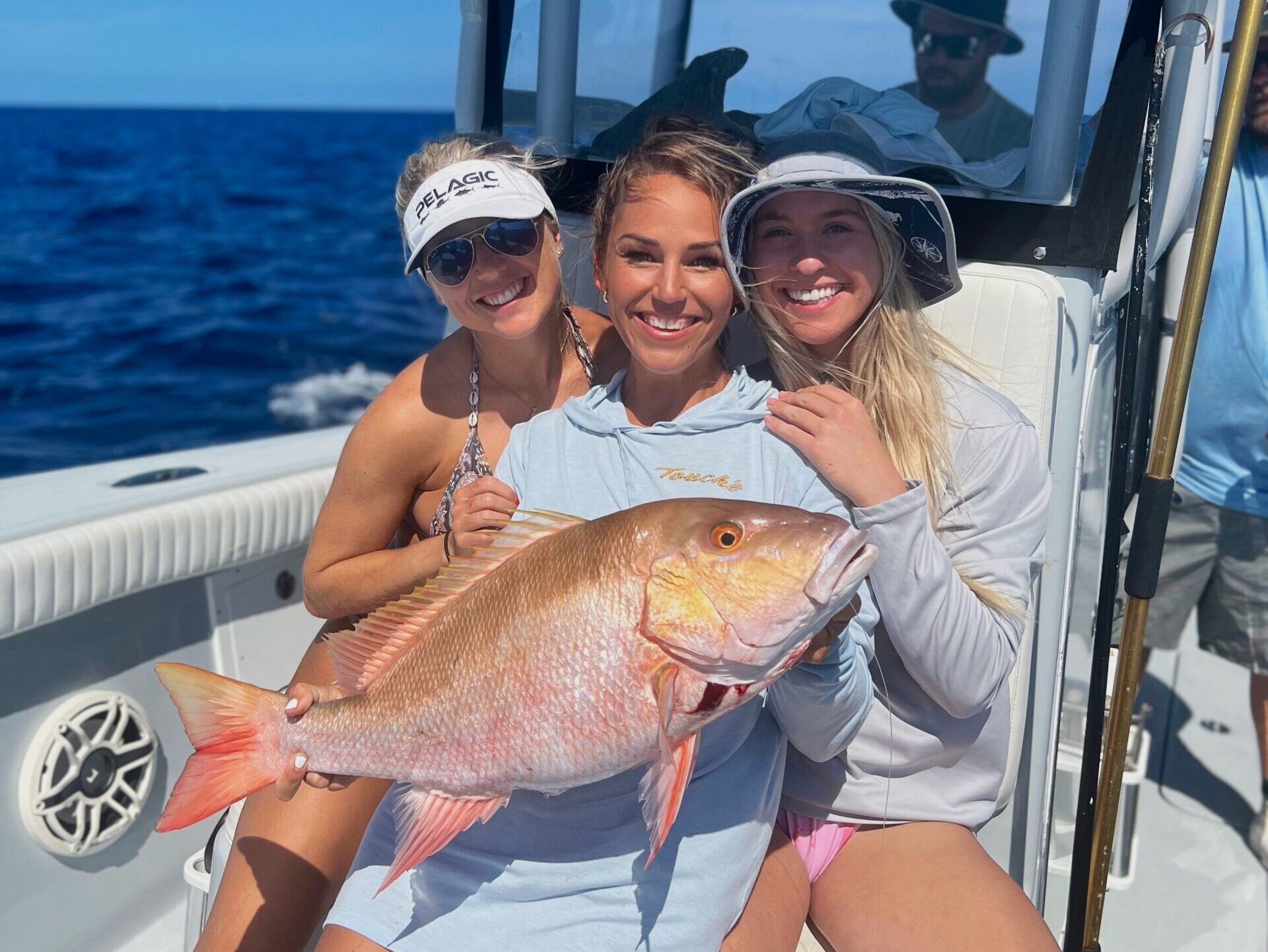 Mutton Snapper: Size Limit, Best Bottom Rigs, and Landing the Fish!