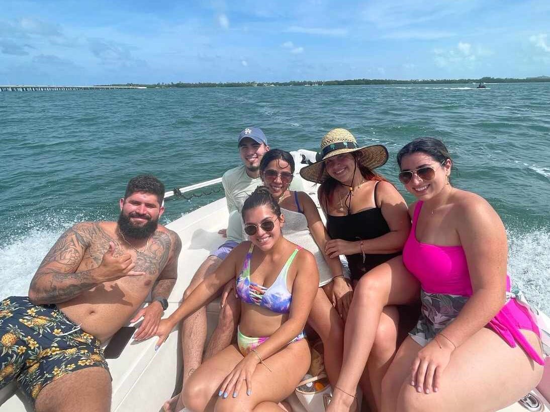 Sandbar Tour in Miami (Family Friendly Trip)